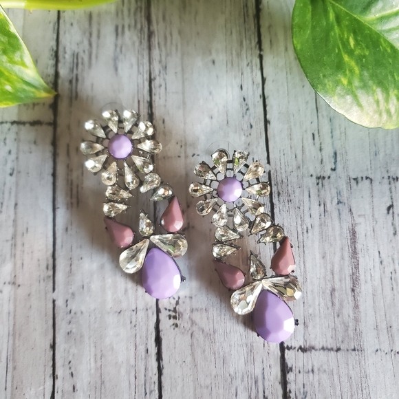 NEW Purple Earrings for special days - Picture 3 of 5